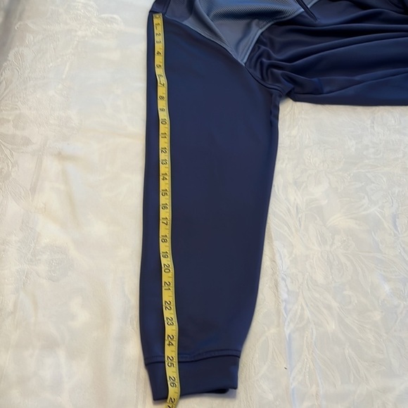 BOLLE mens 1/4 zip, long sleeve pullover, XL, blue colors, in good condition - Picture 6 of 6